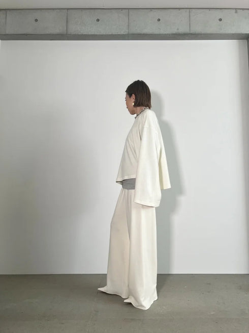 relax wool top